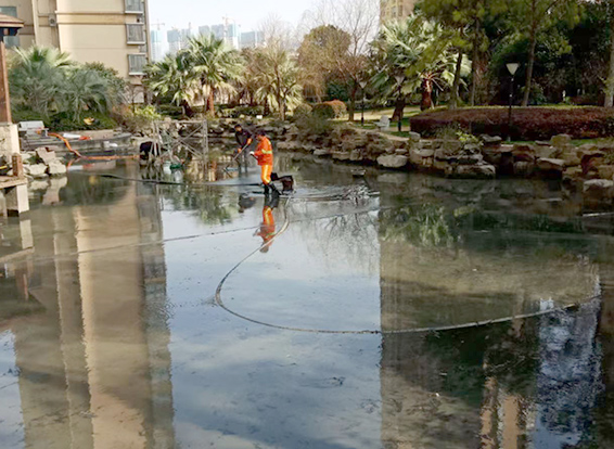 盐边景观池淤泥清理