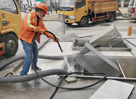 盐边隔油池清理