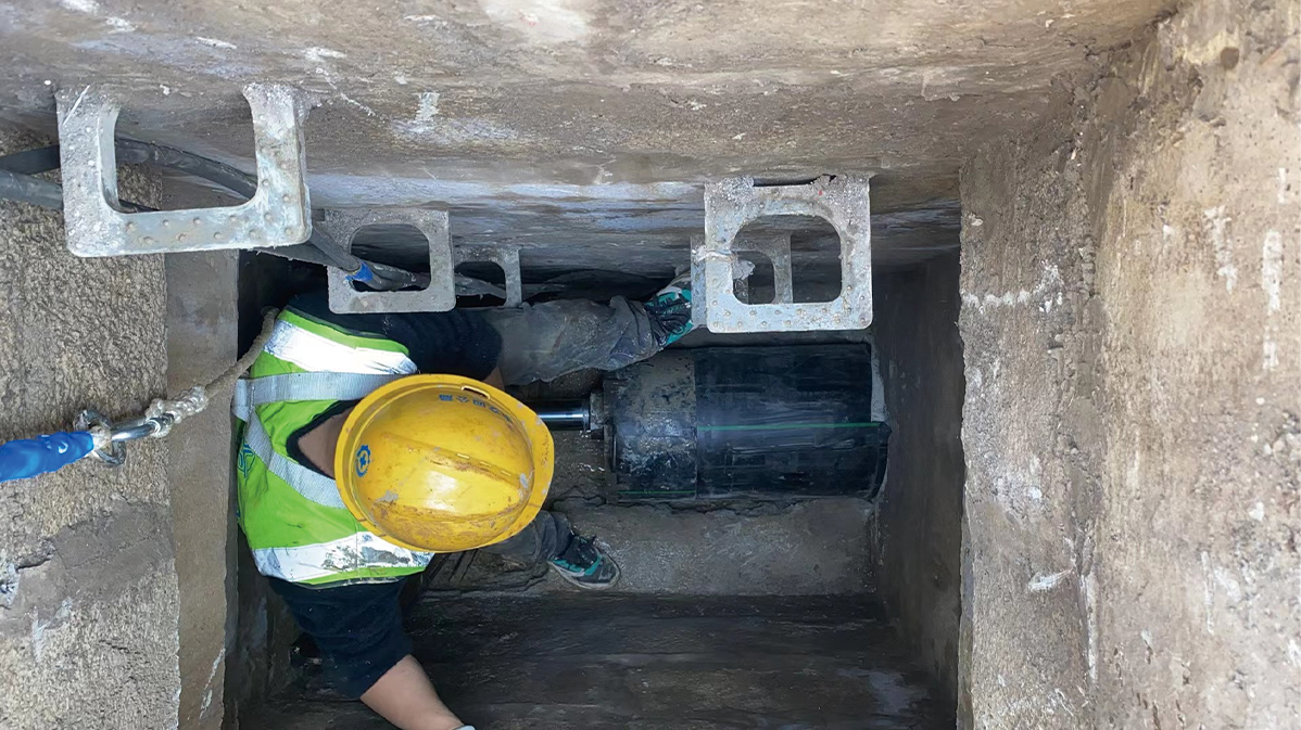 盐边HDPE短管内衬法